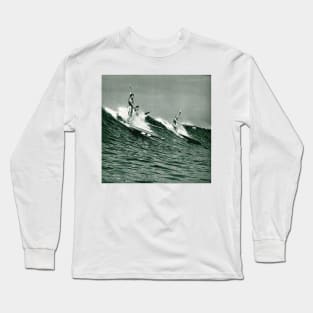 Feel the waves and that retro surf style with Vintage Surf Long Sleeve T-Shirt